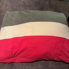 Polštář, jak nahlášeno Van der Valk Hotel Haarlem pomocí iLost