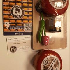 Food kaas plank kaas, as reported by Inntel Hotels Den Haag Marina Beach using iLost