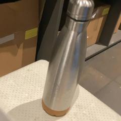병, iLost를 사용하여 MEININGER Hotel Amsterdam City West에 보고됨