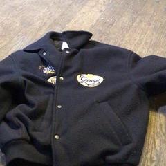 재킷, iLost를 사용하여 De Heeren van Aemstel에 보고됨