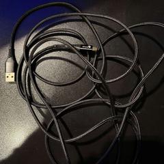 Nabíjačka charger, ako bolo nahlásené Hotel Van der Valk Harderwijk op de Veluwe pomocou iLost