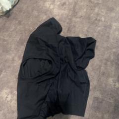 셔츠 shurt, iLost를 사용하여 Van der Valk Hotel Haarlem에 보고됨