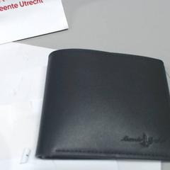 財布 Hofland がiLostで Gemeente Utrecht によって報告されました