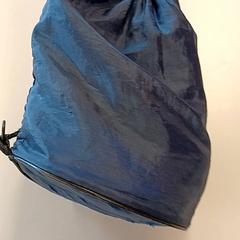 Sac de gymnastique, a été signalé par Centraal magazijn utilisant iLost