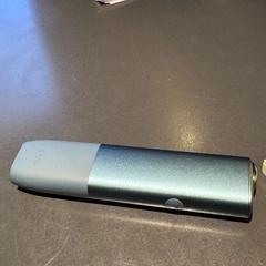 Vapear electronic vape, segundo informou Hotel V Frederiksplein usando iLost