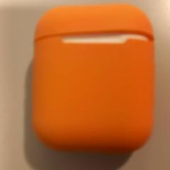 Custodia per airpods, come riportato da Arriva Limburg Noord utilizzando iLost