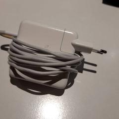 İLost kullanarak Campus Den Haag tarafından bildirildiği gibi Adaptör