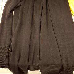 Colete Long Noir, como reportado por IKEA Caen Fleury-sur-Orne utilizando o iLost