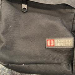 Bossa, segons ha informat Rotterdam The Hague Airport mitjançant iLost