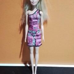 Bambola Barbie, come riportato da Apenheul utilizzando iLost