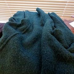 Sweter, zgłoszono przez Connexxion Haarlem IJmond przy użyciu iLost