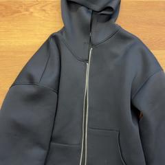 Kurtka, zgłoszono przez GVB przy użyciu iLost