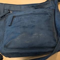 Bolso de mujer, ha sido reportado por RET con iLost