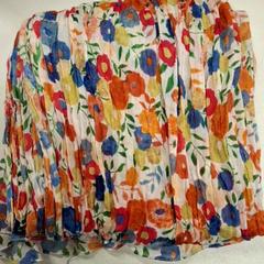 Scarf Fleurie, as reported by IKEA Caen Fleury-sur-Orne using iLost