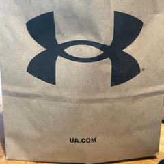 Under armour a, jak nahlášeno Designer Outlet Roermond pomocí iLost