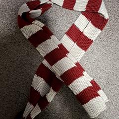 Schal Zeeman Rood Wit Gestreept, gemeldet von Burgers' Zoo über iLost