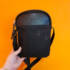 Tasje zwart, rapporterat av Apenheul med iLost