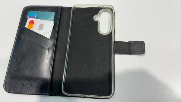 Telefoon hoesje RABO en AMRO pas.