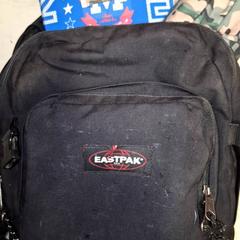 Plecak van Es?, zgłoszono przez Qbuzz DMG przy użyciu iLost