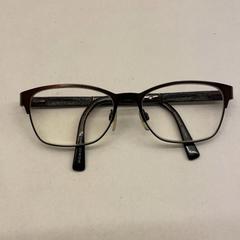 Briller, som rapportert av HvA Nicolaes Tulphuis & Tania Leonhuis ved bruk av iLost