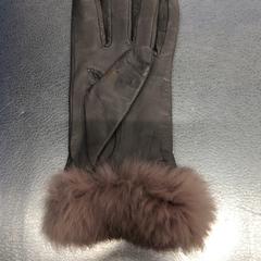 Rukavice, ako bolo nahlásené IKEA仙台 pomocou iLost