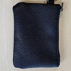 Cartera, segons ha informat Connexxion Haarlem IJmond mitjançant iLost