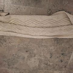 숄 Beige, iLost를 사용하여 Regio West-Vlaanderen에 보고됨