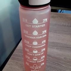 Botella, segundo informou EBS Tramplein usando iLost