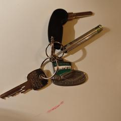 Sleutel, fietssleutel, fluitje, Rotterdam, som rapporterats till iLost