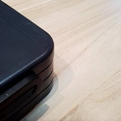 Caixa de xantar, segundo informou Beekse Bergen Resorts en Hotel usando iLost