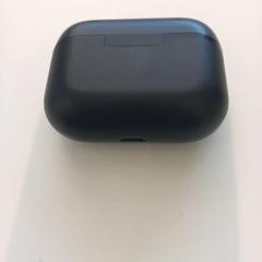 Auricolari senza fili Solix, come riportato da Arriva Limburg Zuid utilizzando iLost