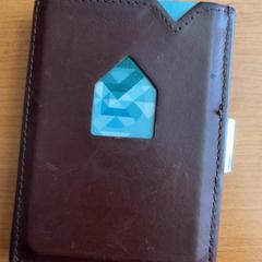 Portfel, zgłoszono przez Arriva Achterhoek-Rivierenland przy użyciu iLost