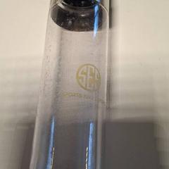 병 & 물 병, iLost를 사용하여 Breda University of Applied Sciences Mgr. Hopmansstraat에 보고됨