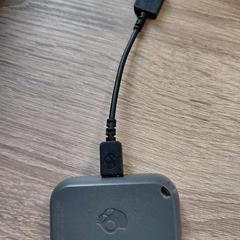 Earbudsdoosje, como reportado por EBS OV Poeldijk utilizando o iLost