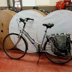الدراجة bike project Zilver damesfiets، كما تم الإبلاغ عنه بواسطة Fietsdepot Hasselt عبر iLost