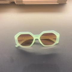 Napszemüveg, amint azt Van der Valk Hotel Houten az iLost segítségével jelentette.