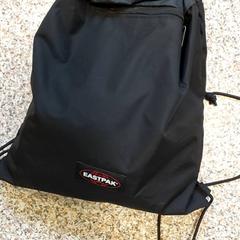 Torba turnpike - Zwart, zgłoszono przez Centraal magazijn przy użyciu iLost