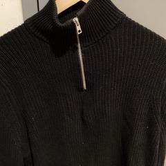 Sweater zwart - 251025 OUTW, as reported by Ziggo Dome using iLost