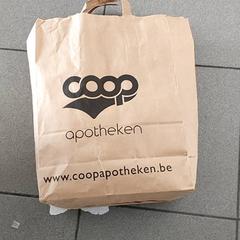 Táska - Papieren tas, amint azt Regio Oost-Vlaanderen az iLost segítségével jelentette.