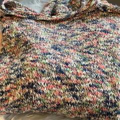 Sweater, as reported by MEININGER Hotel Leipzig Hauptbahnhof using iLost