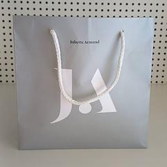 Papieren tas, ha sido reportado por Qbuzz GD Groningen HS con iLost