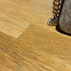 Poltsa, gisa salatu by Designer Outlet Roermond iLost erabiliz
