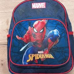 Barneryggsekk, som rapportert av Pouw Vervoer ved bruk av iLost