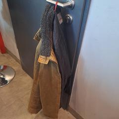 Coat Brown Coat, Brand: Cinque, as reported by MEININGER Hotel Munich Olympiapark using iLost