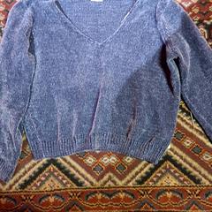 Camisola Blue knit, como reportado por KABUL à GoGo / Teatro utilizando o iLost