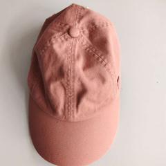 Casquette، كما تم الإبلاغ عنه بواسطة Twisto عبر iLost