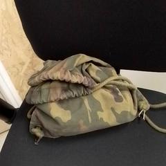 バッグ がiLostで ilévia によって報告されました