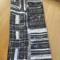 Xaile zwart met wit, como reportado por Hortus utilizando o iLost