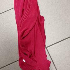 Kleding - Gilet Donkerroze, ha sido reportado por Centraal magazijn con iLost