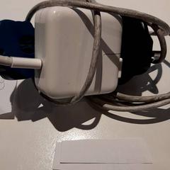 Egokitzailea, gisa salatu by Campus Den Haag iLost erabiliz